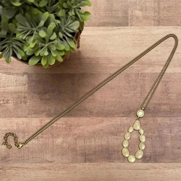 Lucky Brand Gold and Pearl Necklace - Picture 2 of 5
